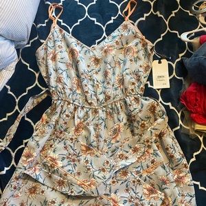 Floral pant one piece size S